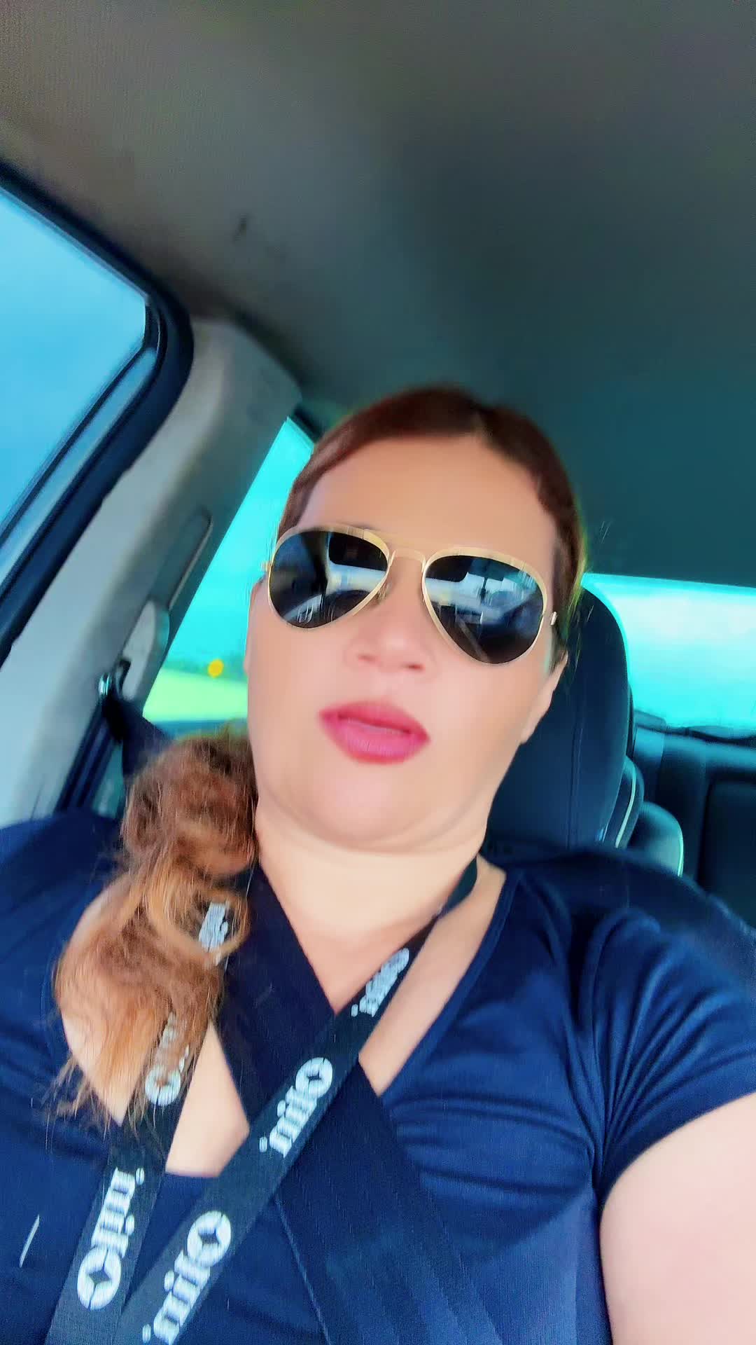 @Iliana