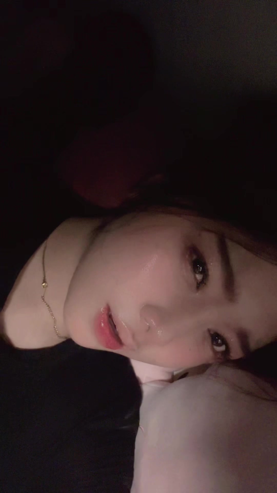 @r