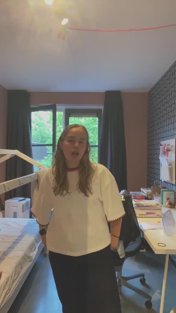 @𝒷𝑜𝒸𝒽𝑒𝓁𝓋𝒶𝓃𝓂𝒶𝓉𝓉
