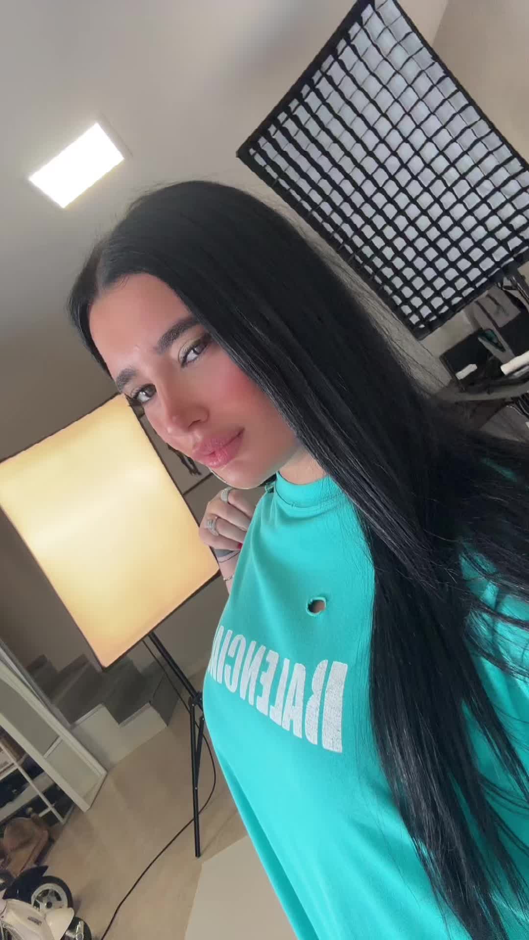 @simonagrivano