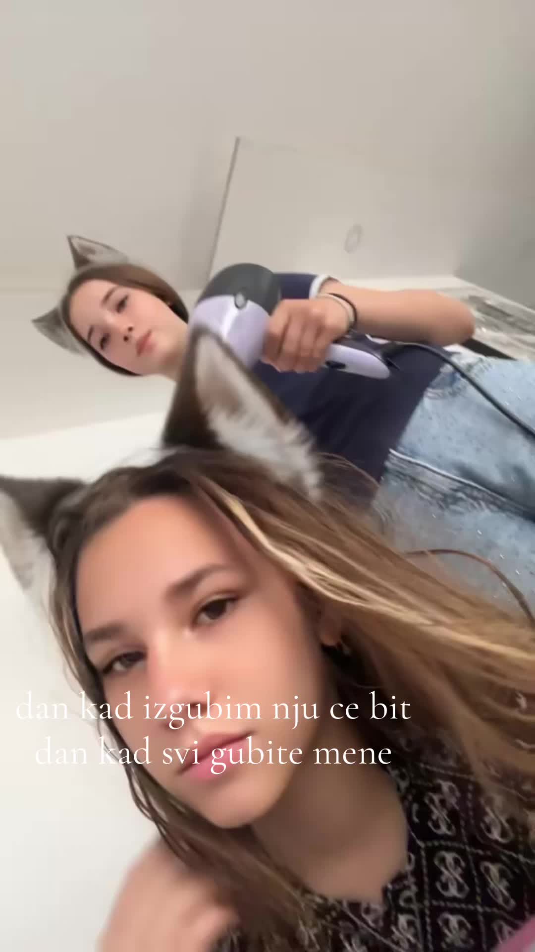 @𝑯𝒂𝒏𝒏𝒂&𝑨𝒏𝒂