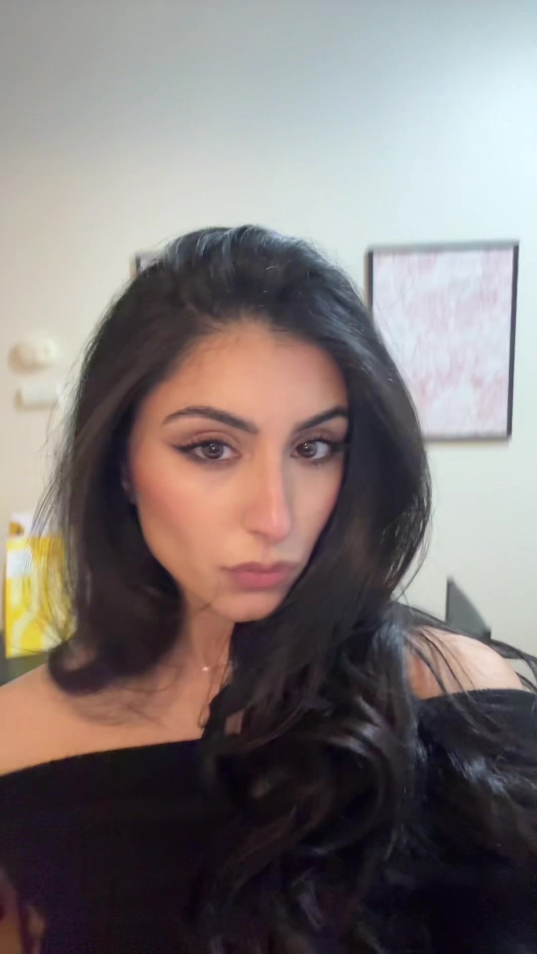 @bin3isha