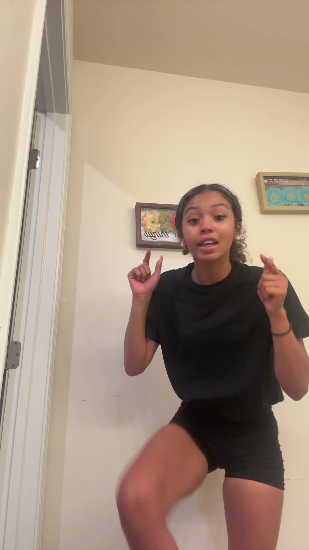 @JenaeMarie🧚🏽