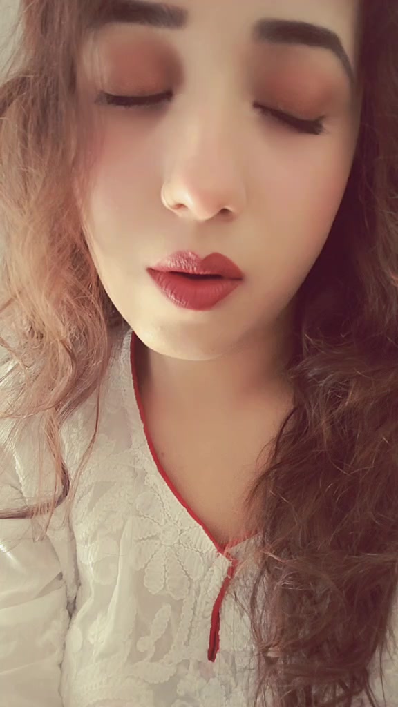 @đĻBiThE AkOnđĻ