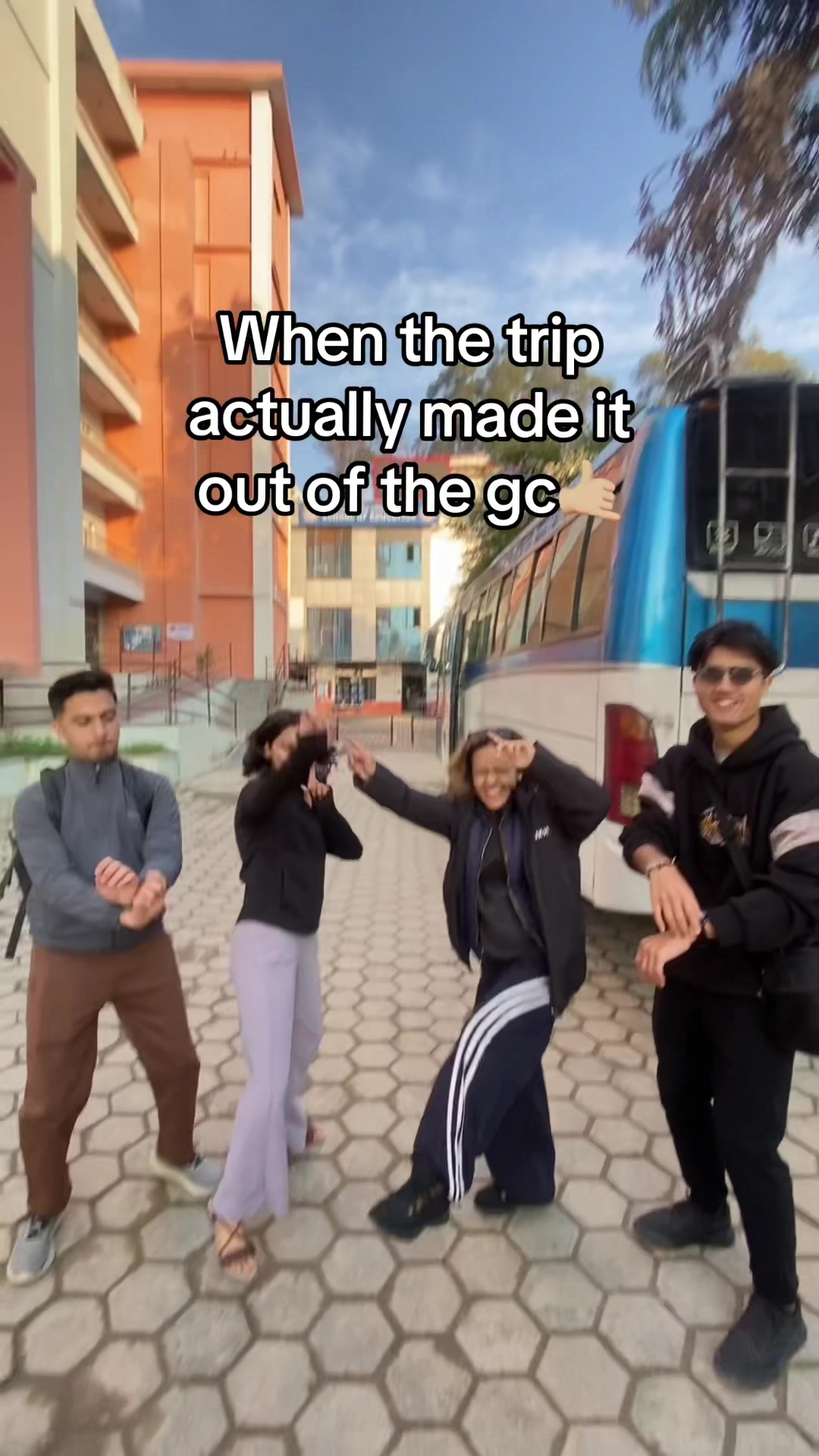 @uni ♋️