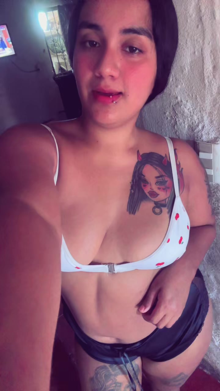 @Lizy Torres🌙🌸🫦🩷🍒