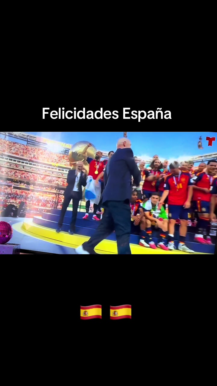 @𝕹𝖔𝖗𝖒𝖆 𝕷ó𝖕𝖊𝖟 🇸🇻