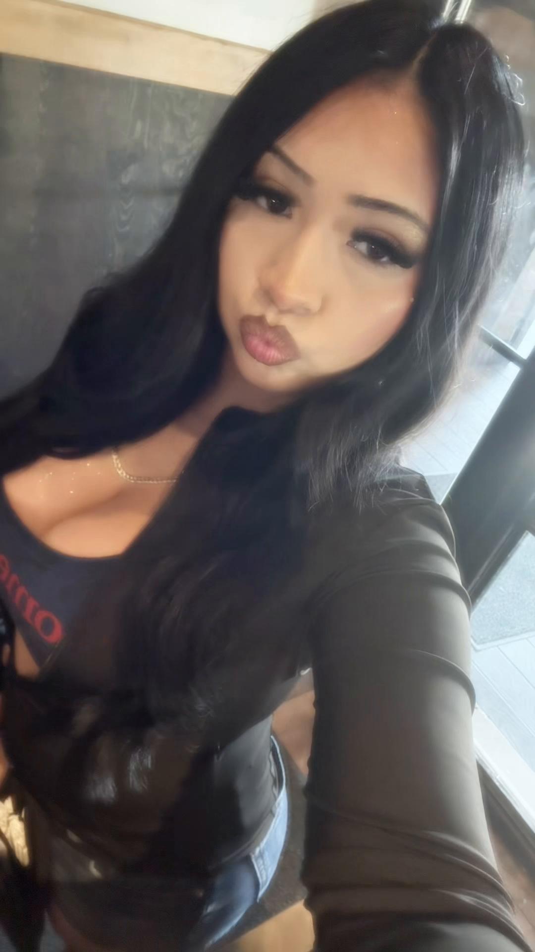 @𝒥