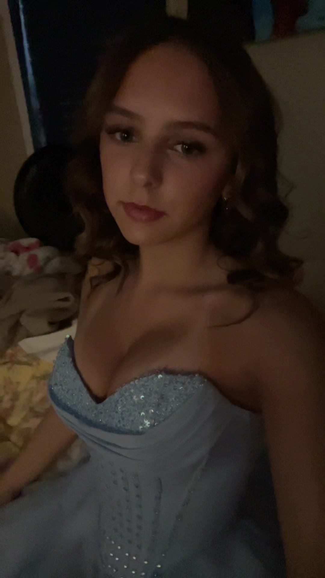 @️