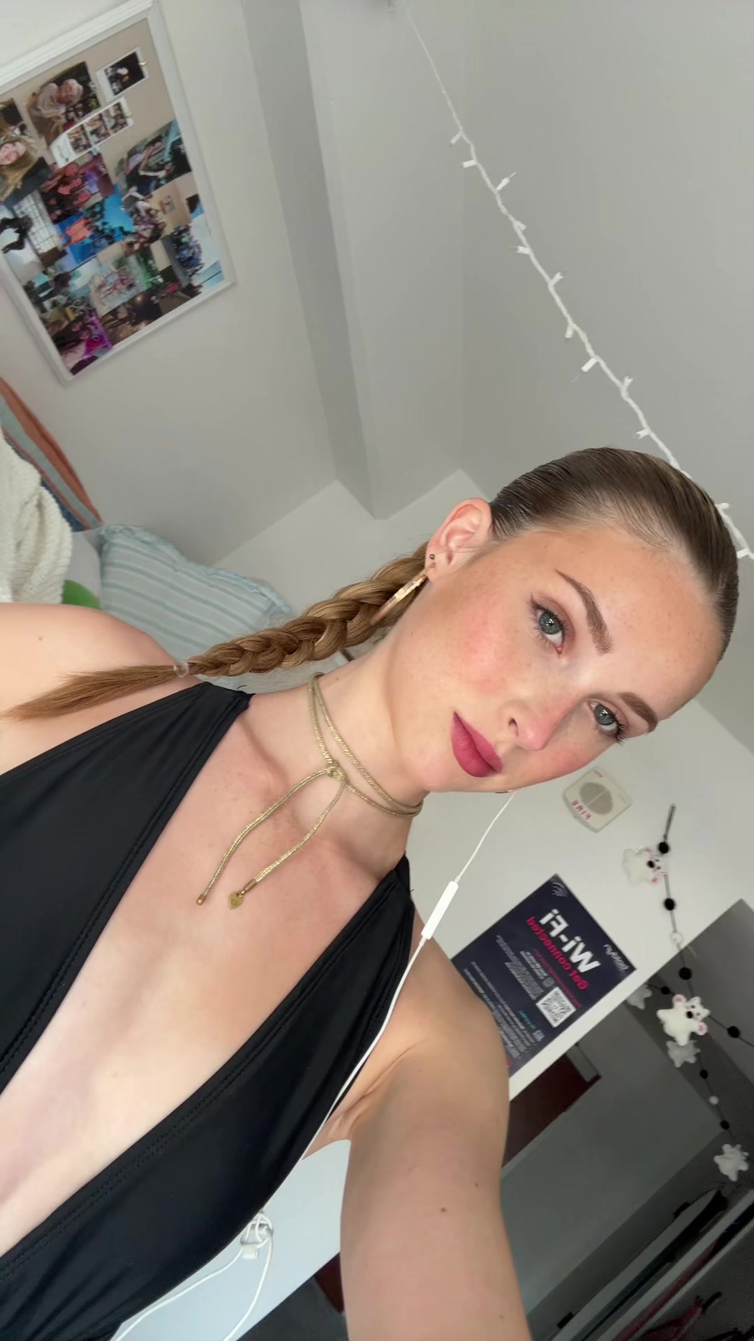 @antoinette