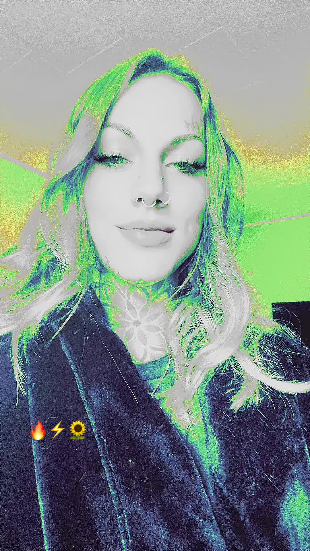 @Chelsi Lynn Wilkens ♌️ ♎️ ♒️