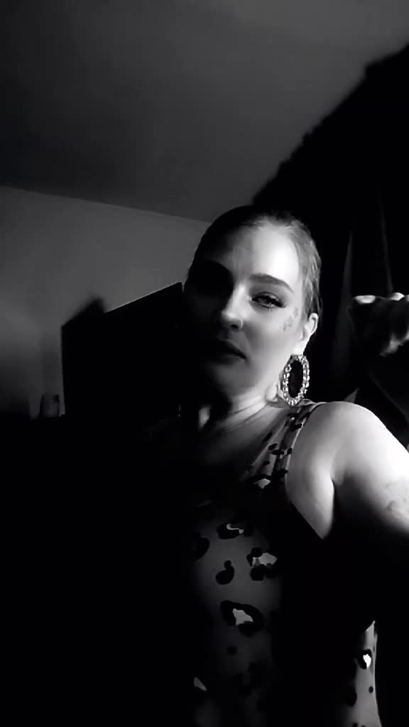 @NIKKI420