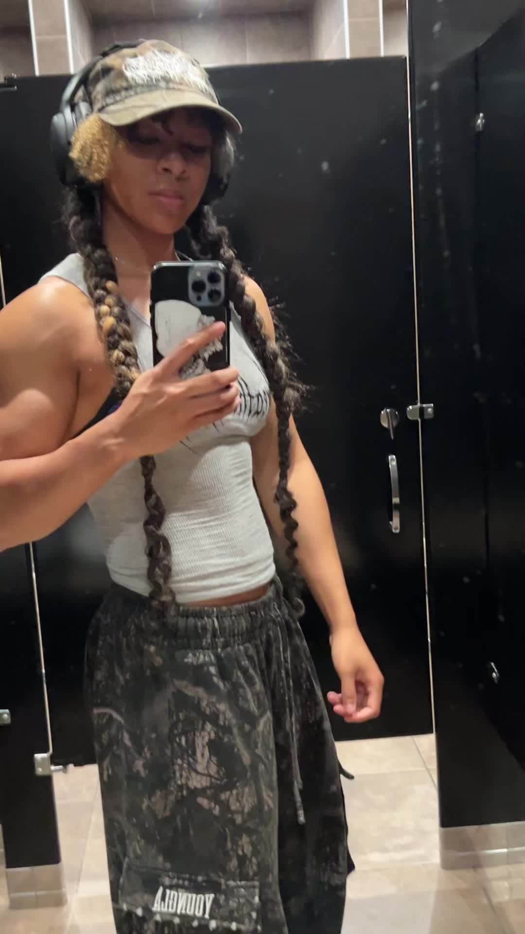 @Lil.fella