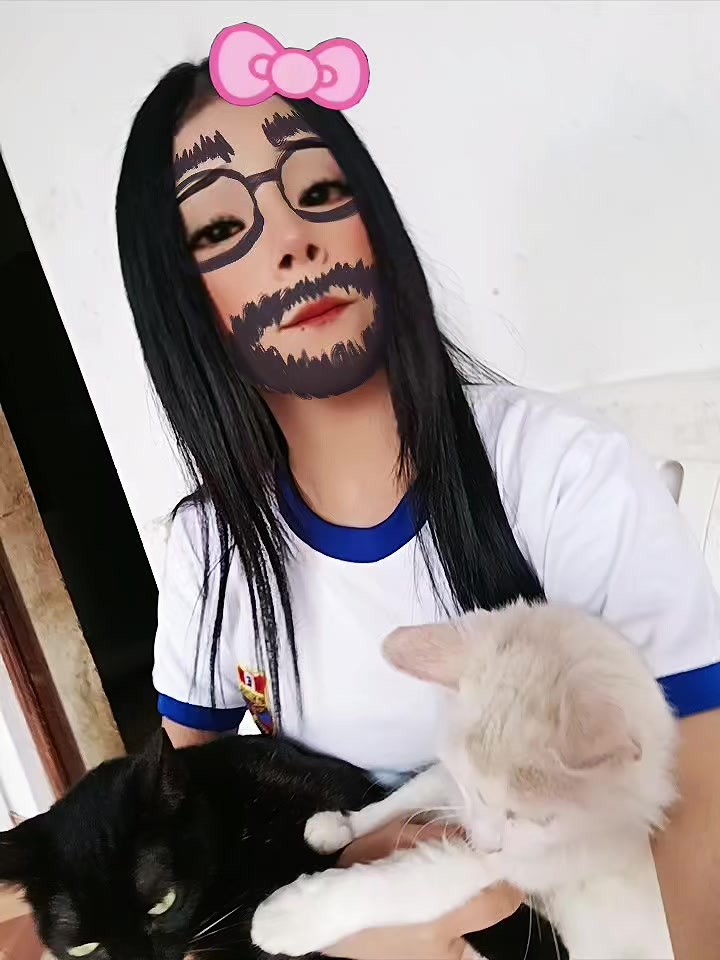 @𝓜𝓮𝓷𝓲𝓽𝓪