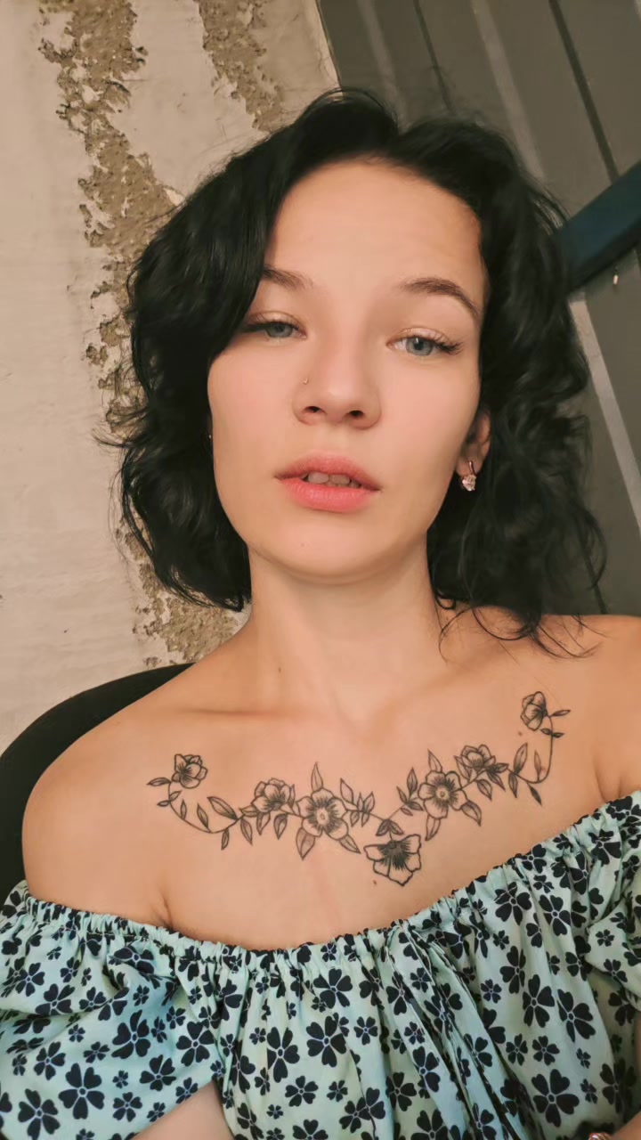 @Anya_Kotik