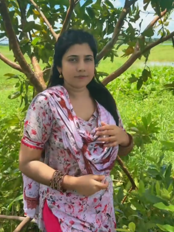 @QueenGirl🌸Anamika