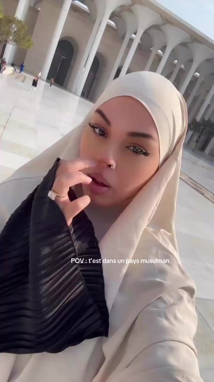 @Linzz 🪭🫦✨