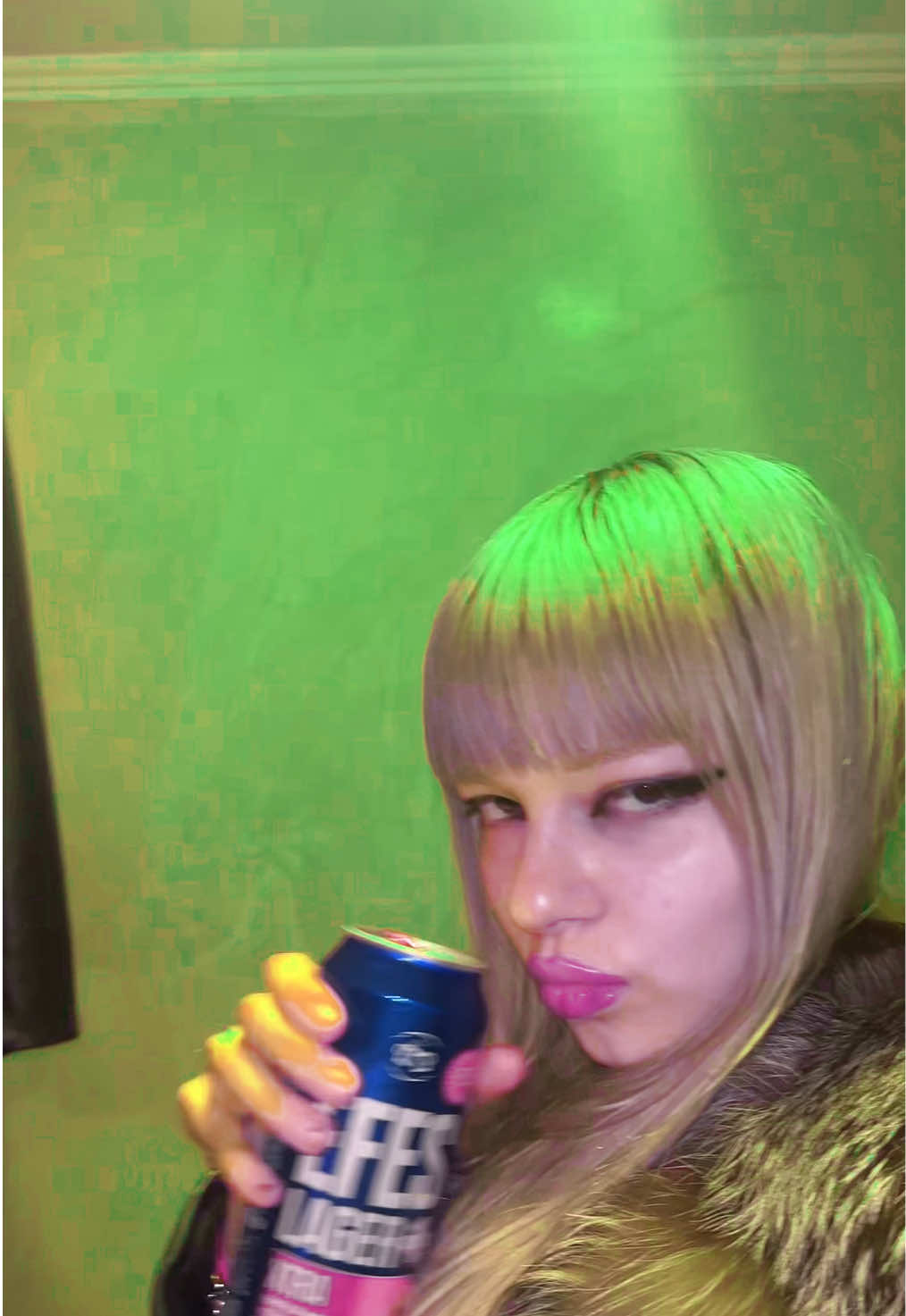 @Milana