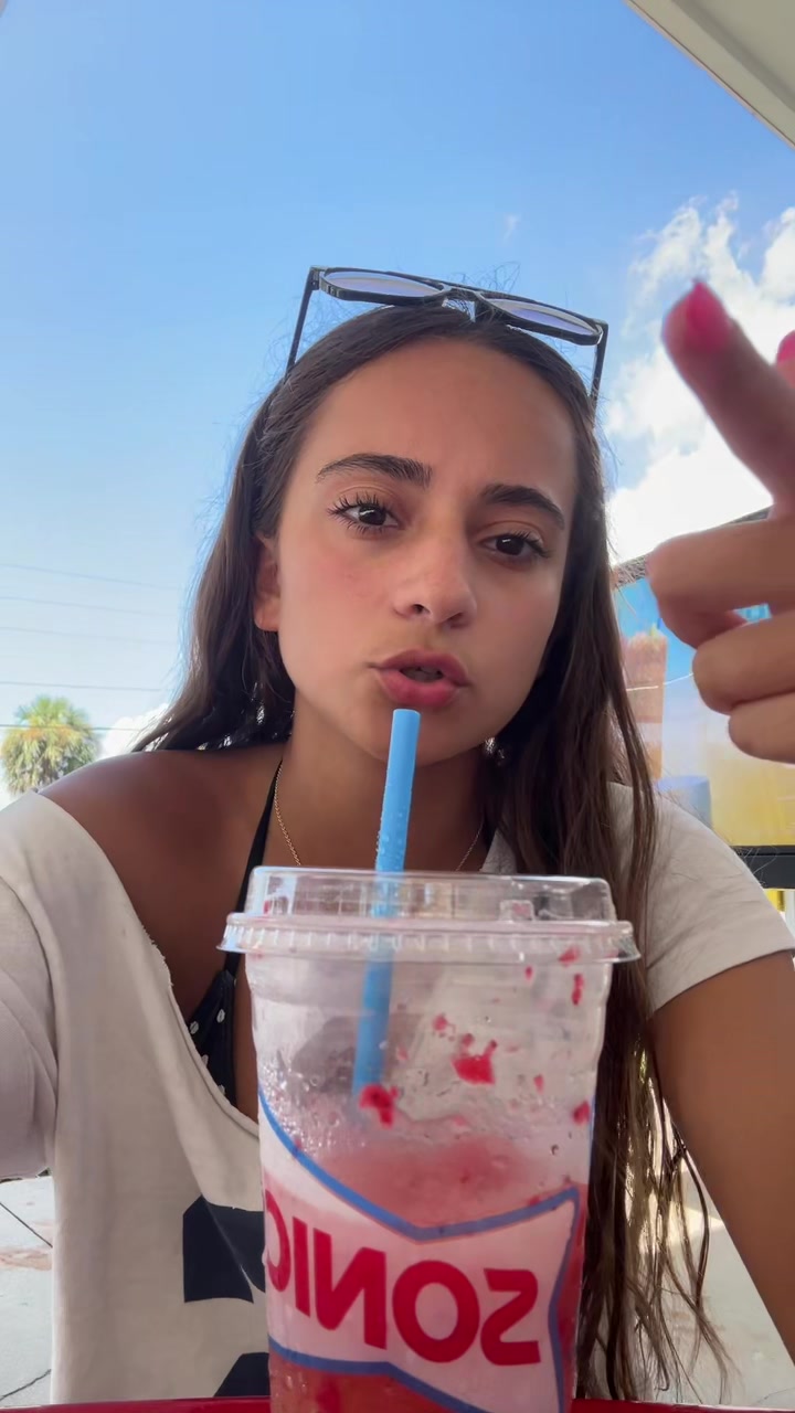 @tay