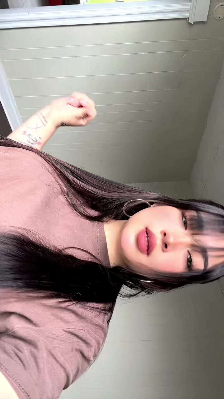 @🦋𝕷𝖎𝖘𝖇𝖊𝖙𝖍🦋