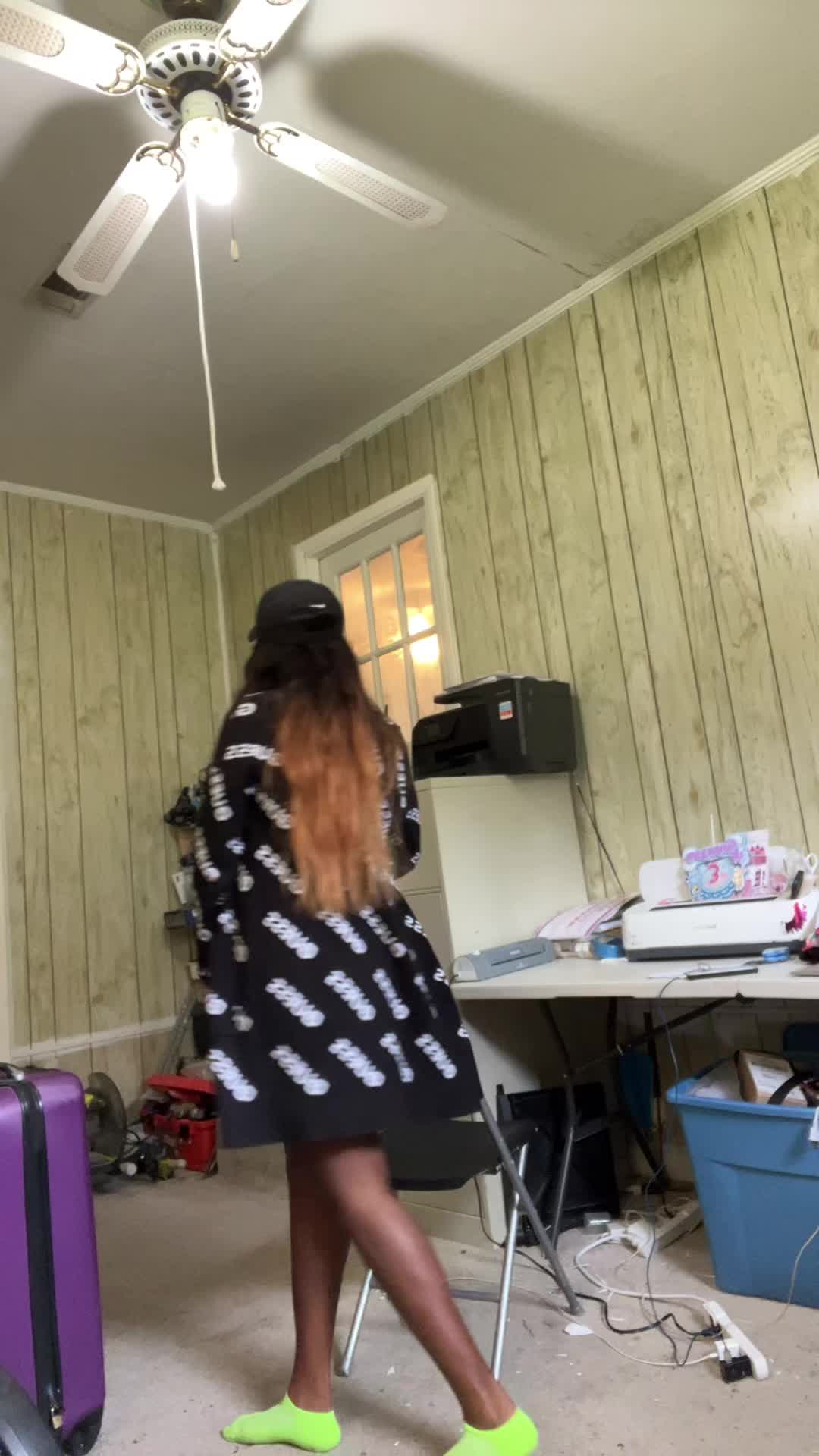 @NellaJ