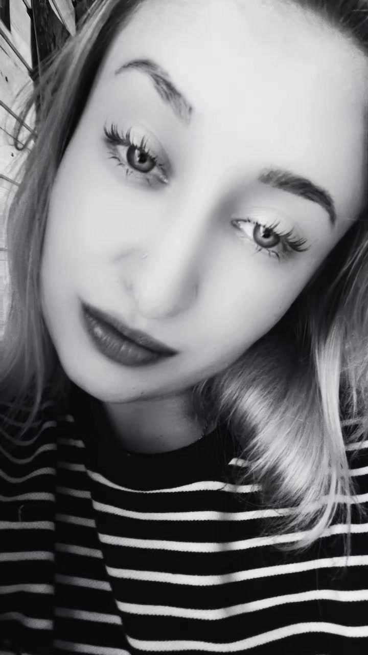 @💋✟Ӎἰṩṧ Ⱪᾆᶈᵲḭž✟ 💋