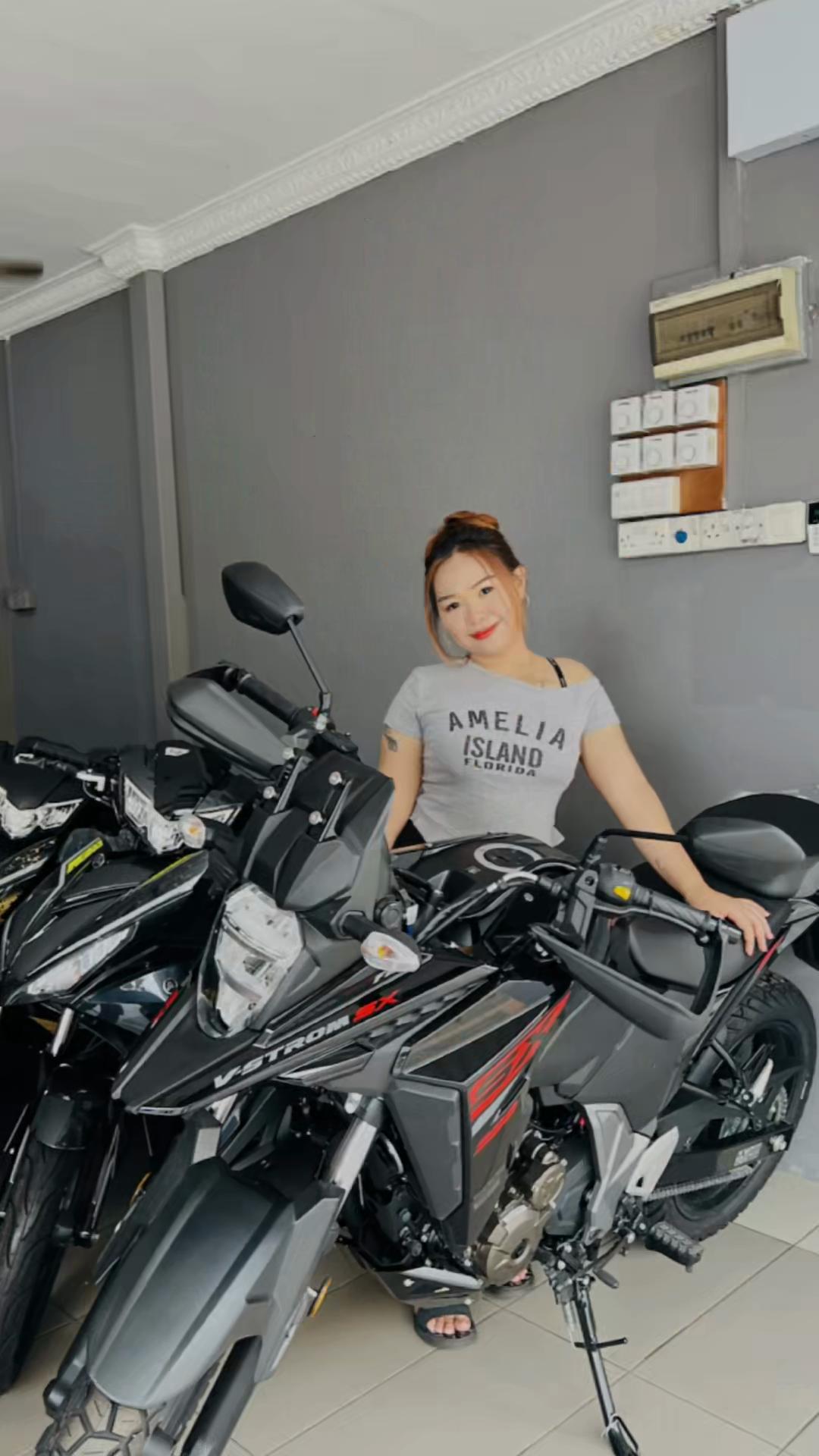 @Erica Borneo Motor - Kolombong