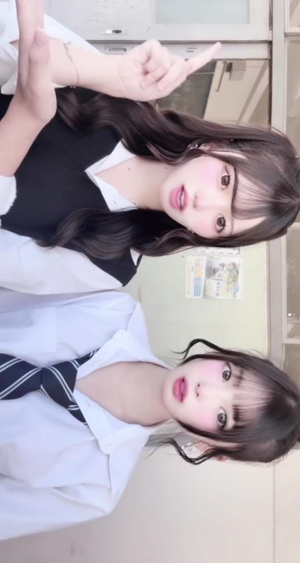 @りな