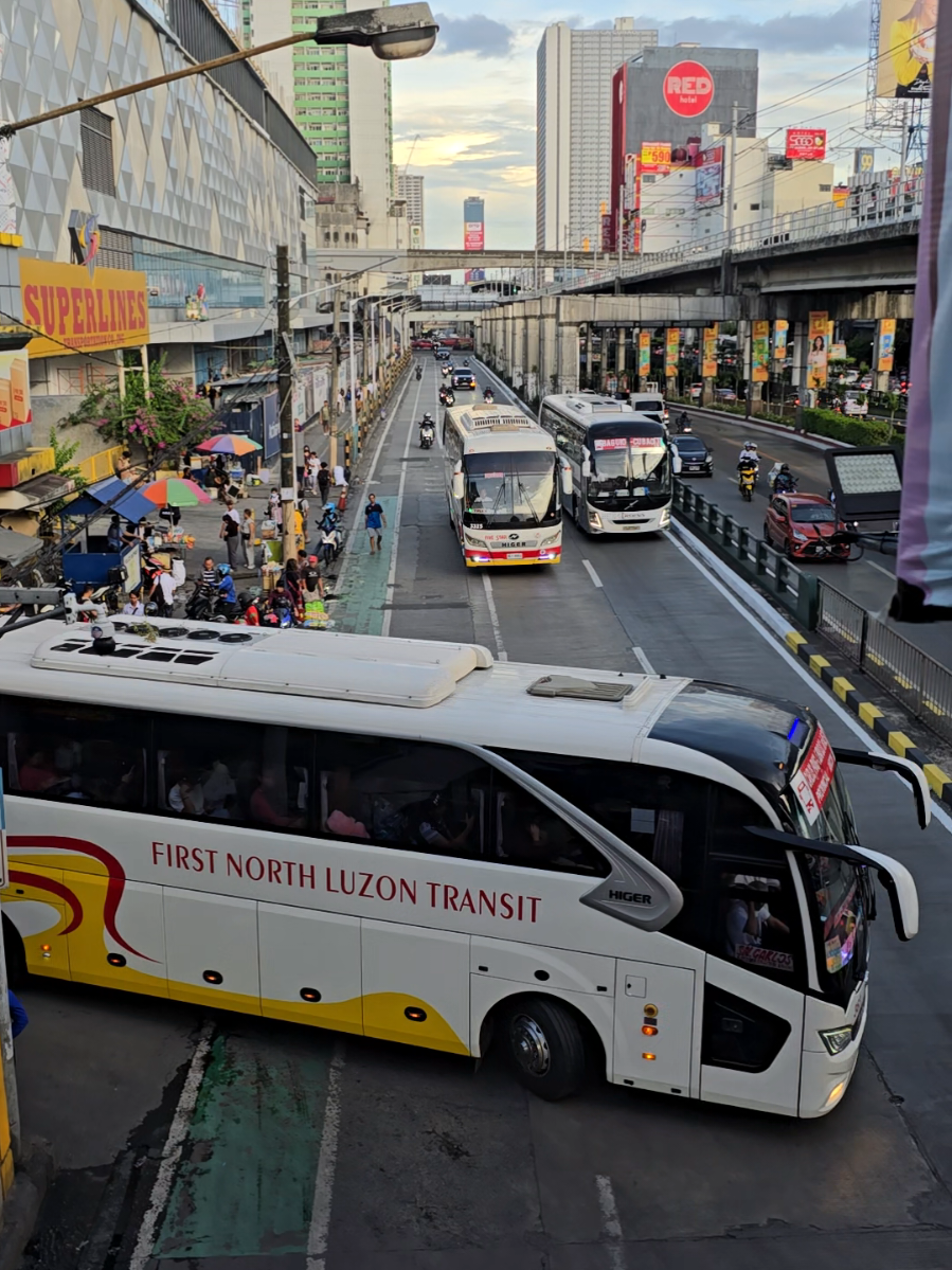 @Bus Spotter ln The Philipines