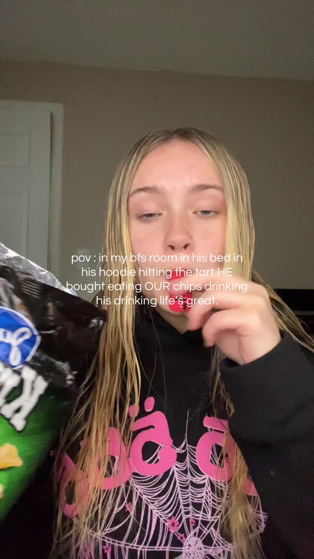 @️