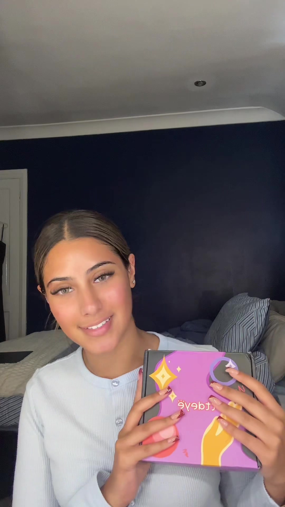 @v