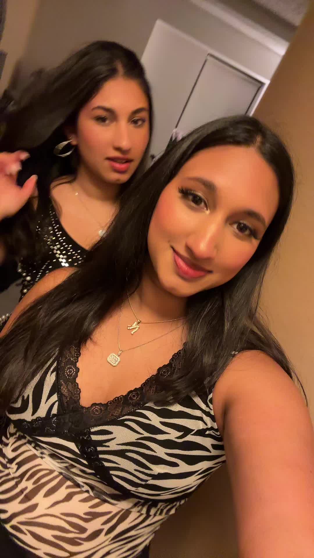 @Anoushey and Nour 🤪