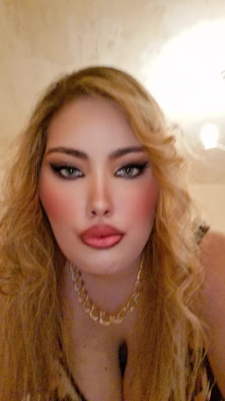 @Angelica Colella