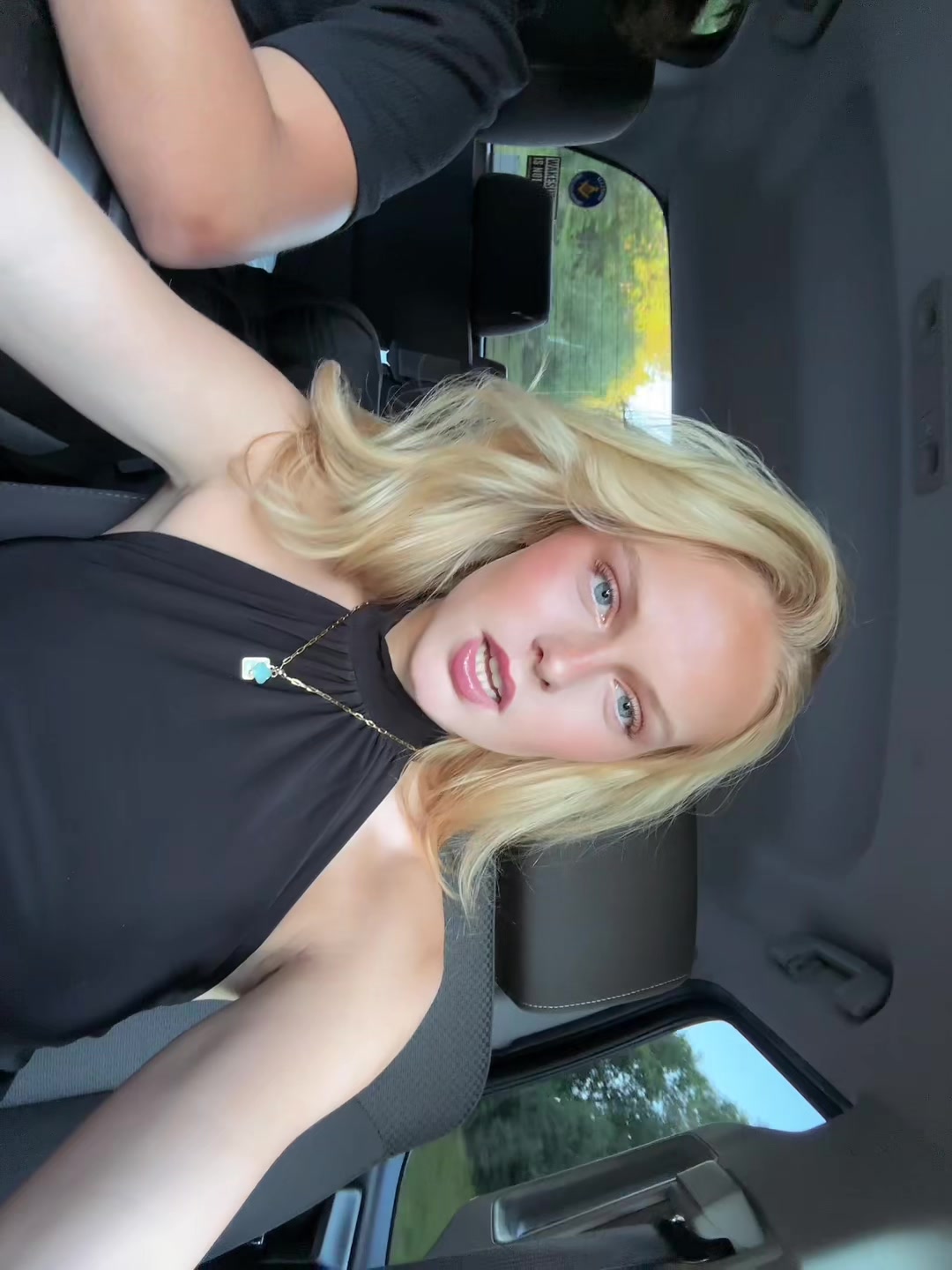 @abi ✨