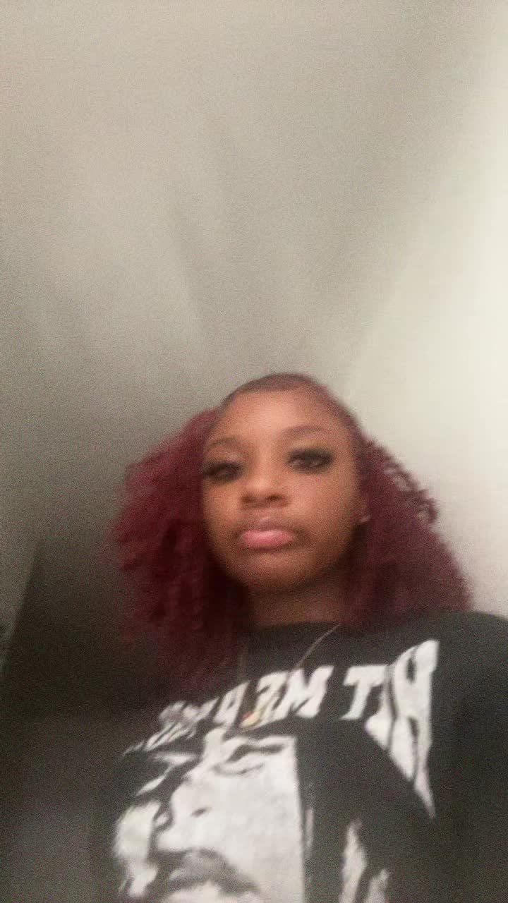 @niahhh.l4