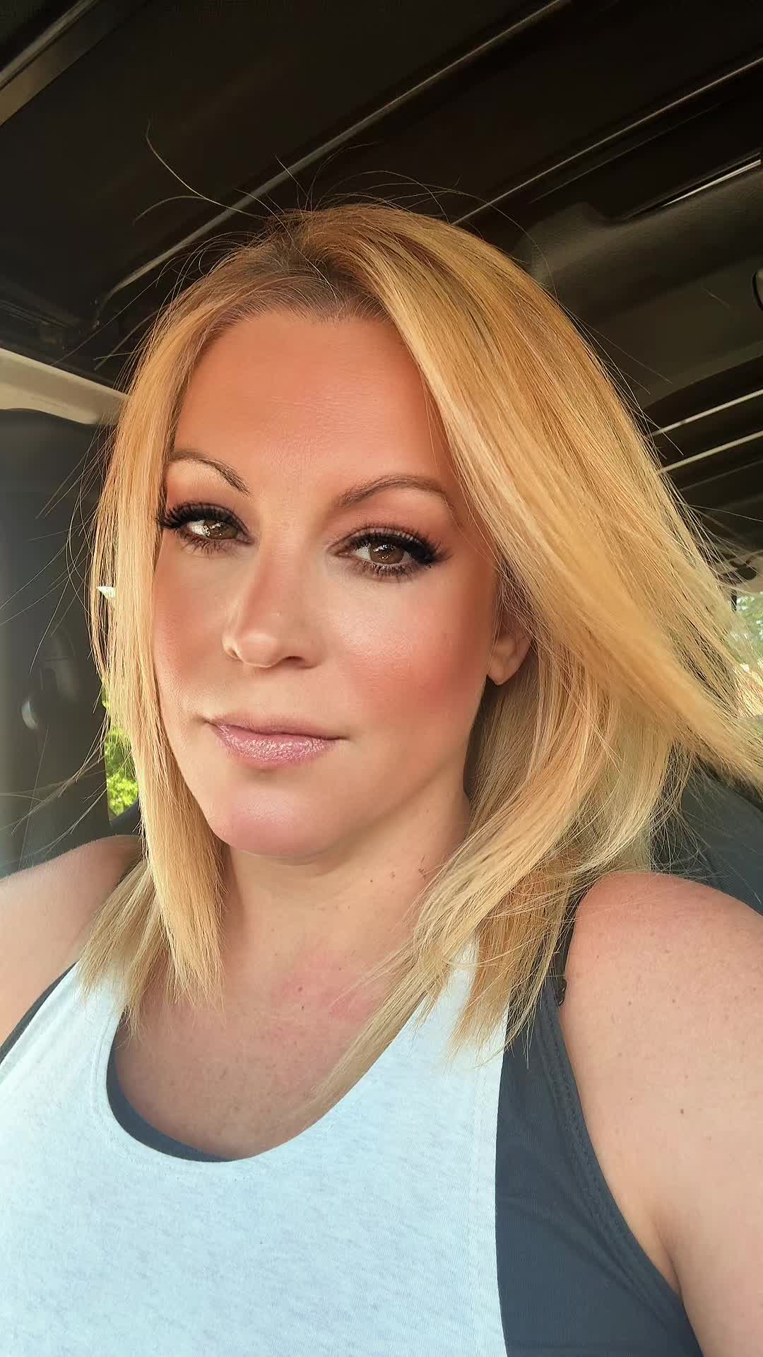 @Blonde_savage83
