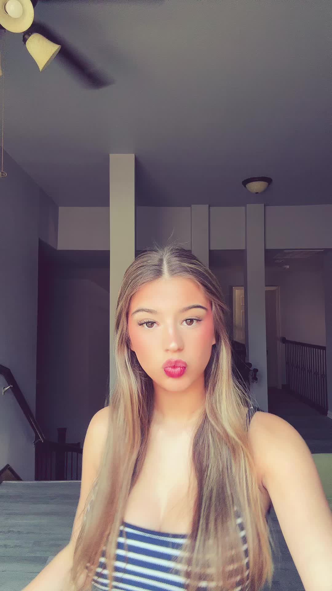 @iiloveunicornsalot