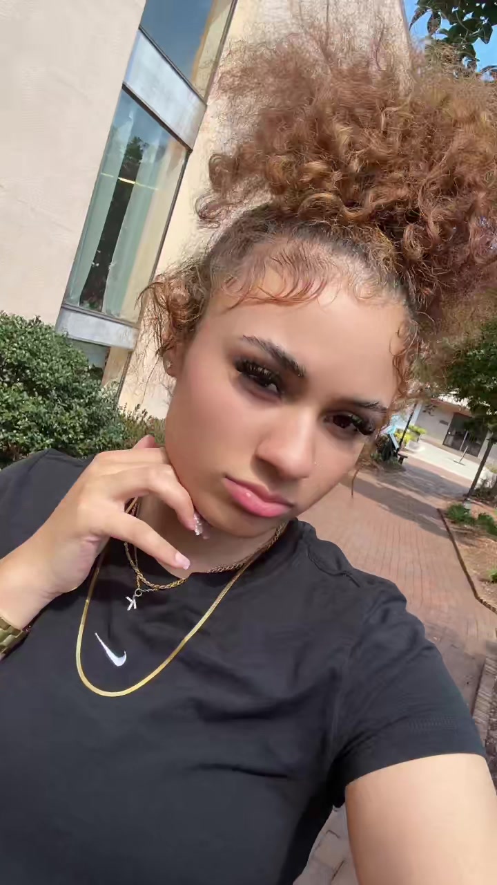 @Khloee1️⃣💁🏽♀️