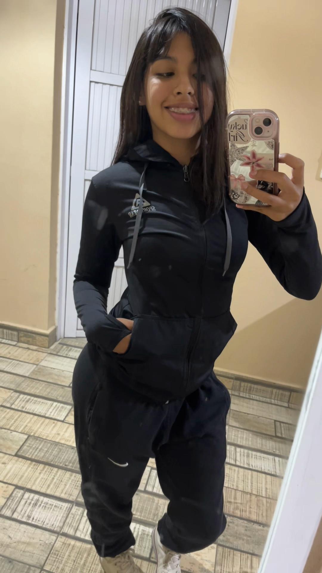 @mai