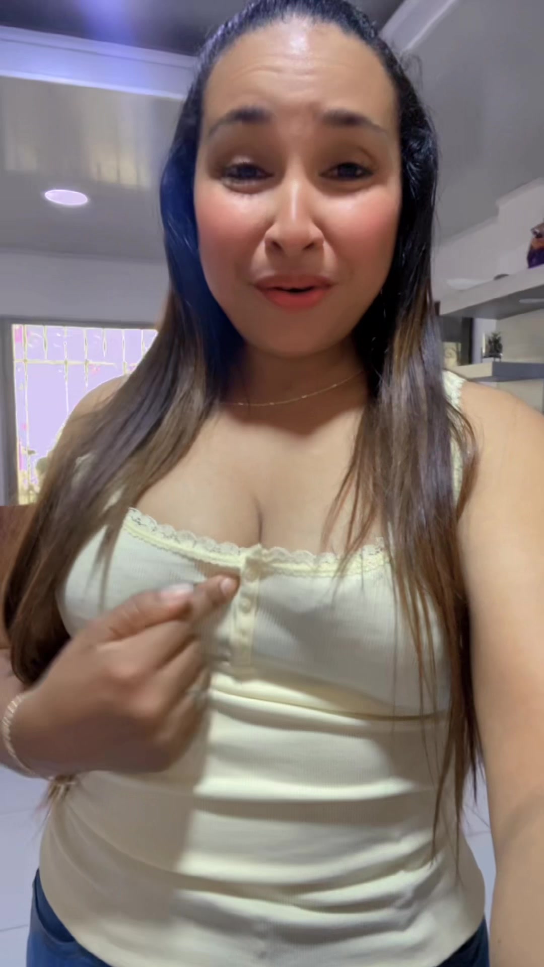 @𝒟𝐸𝐿𝐼𝒜 𝐵𝐸𝒞𝐸𝑅𝑅𝒜  💐?