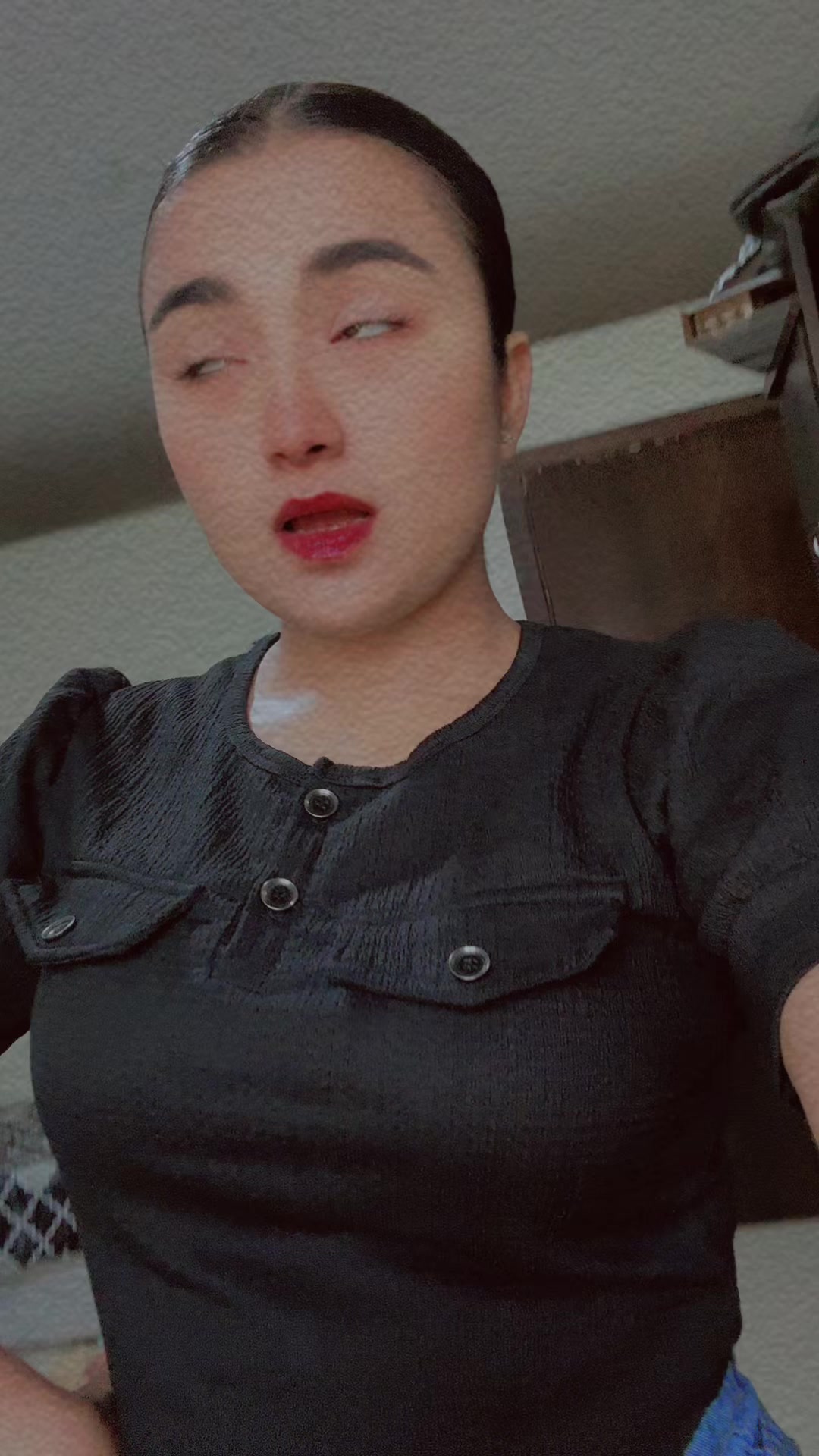 @🐰