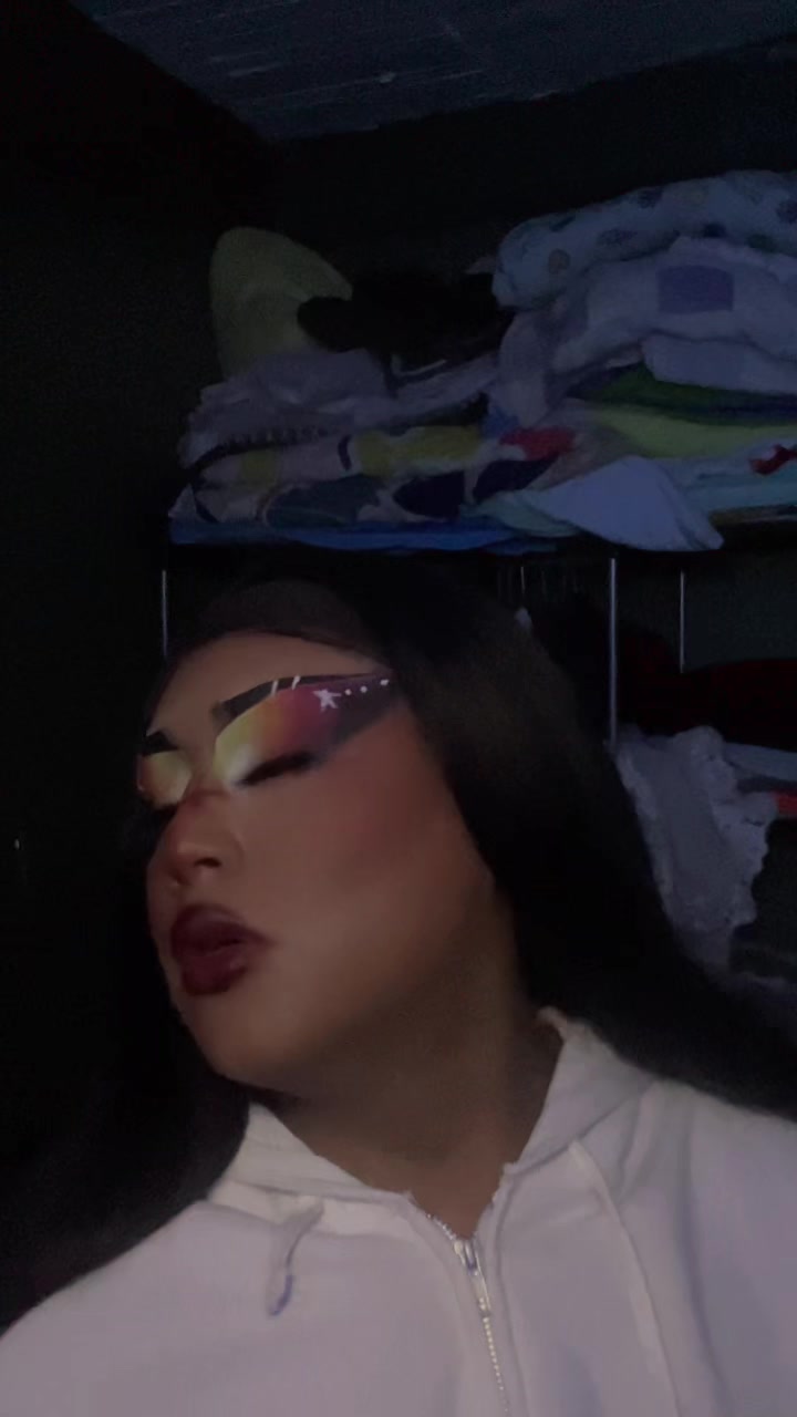 @foxxxy Doll🐝