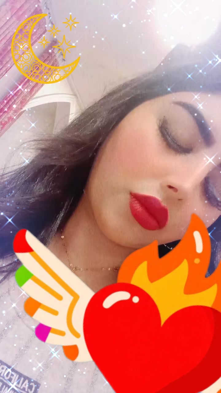 @Houriya No love🙂🙃