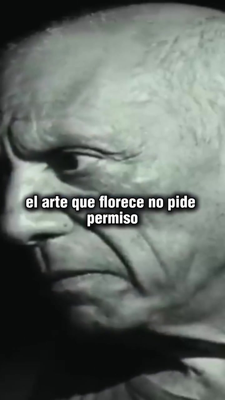 @Ella Fontanals Cisneros