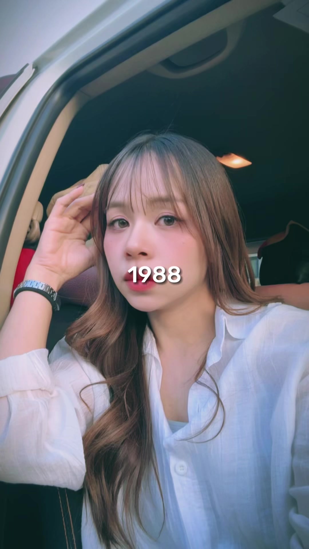 @แป้งโกกิที่ชอบใส่เสื้อขาว