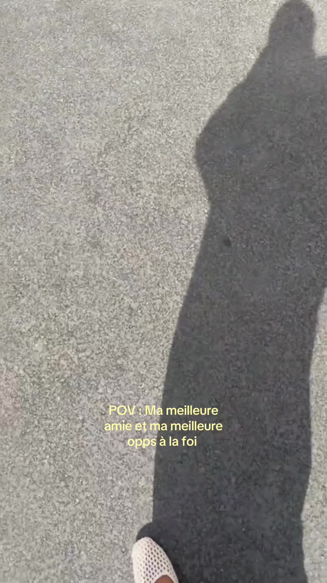 @LAYANIYA
