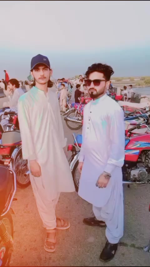 @SANWAL KHAN 👑😘🪄