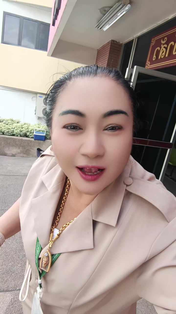 @ชุลีพร ใจเย็น