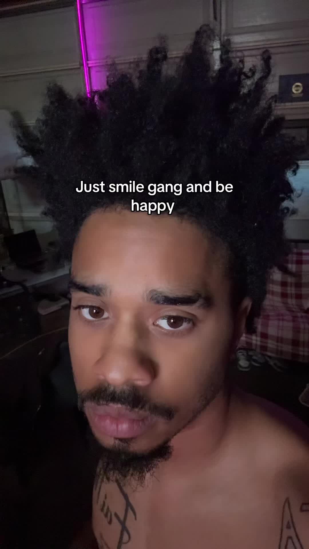 @Qu11zz