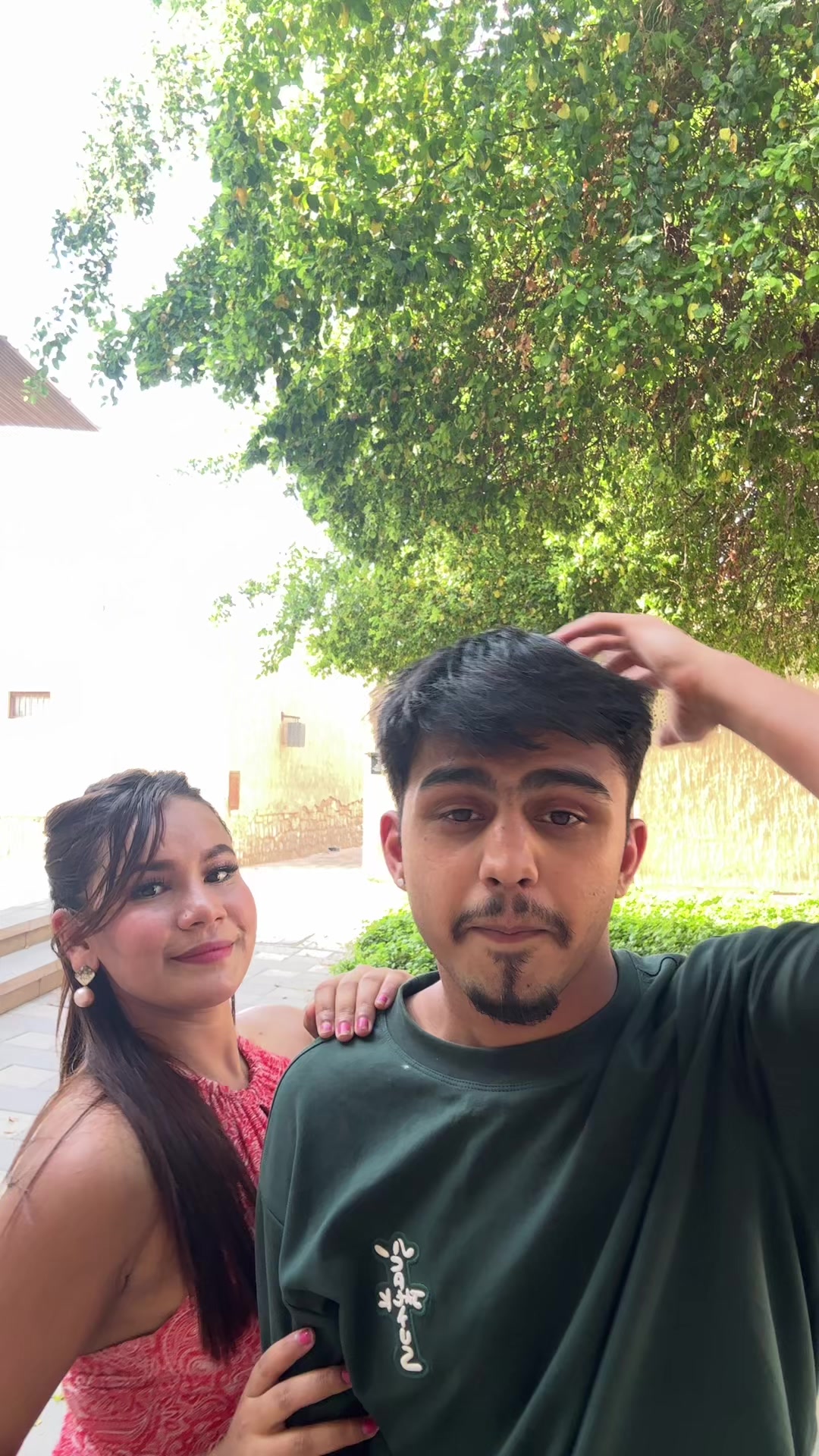 @असु
